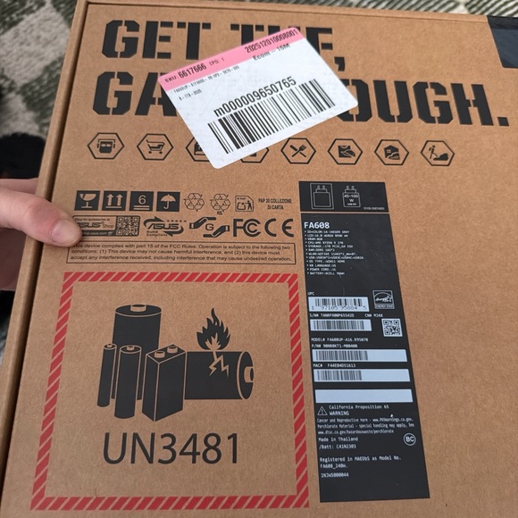 ASUS TUF Gaming A16 with Blue G240 Accessory - Picture 6 of 8